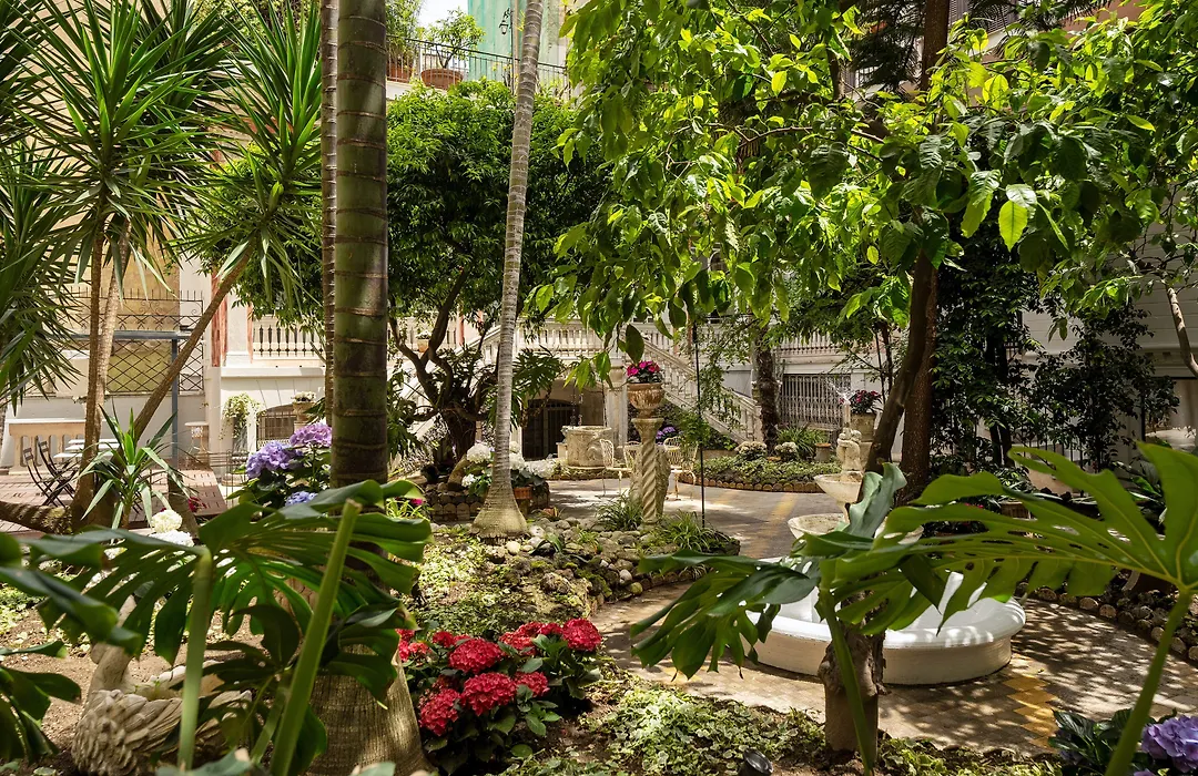 Artemisia Domus - Giardino-1